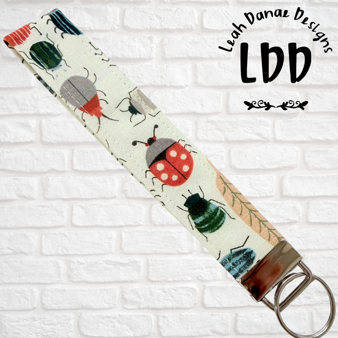 BUGS LIFE - Wristlet Keychain