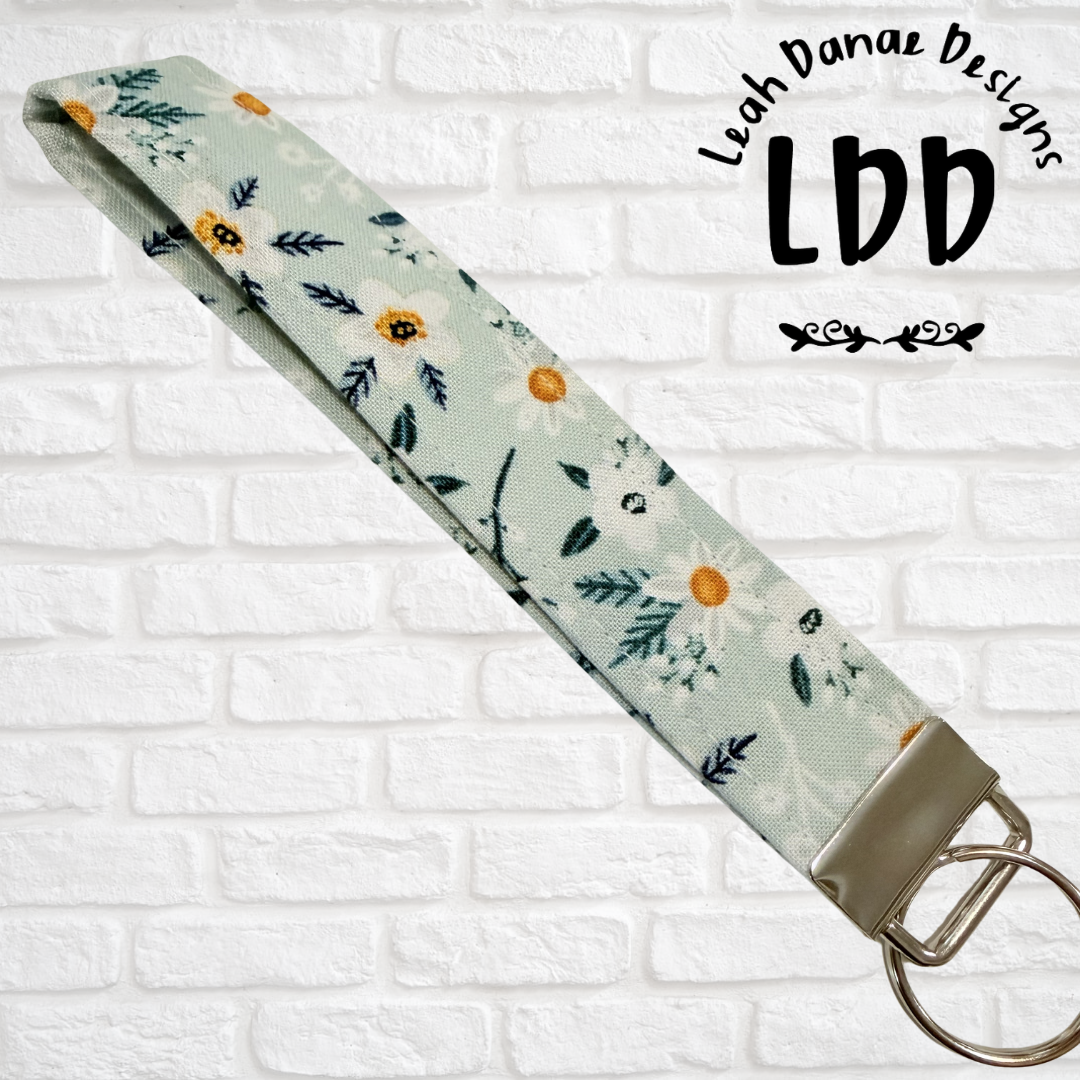 FRANCESCA - Wristlet Keychain