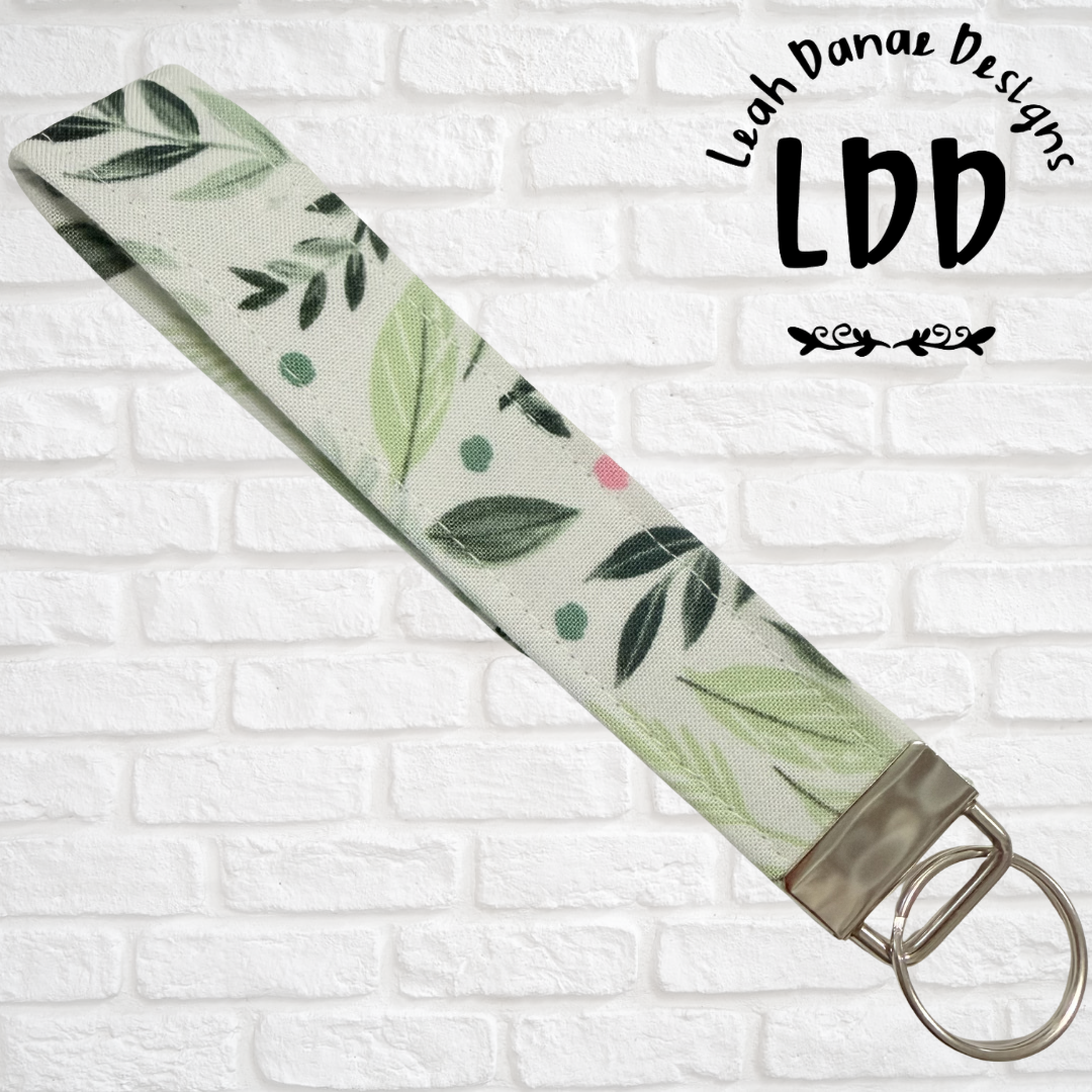 GREENLY - Wristlet Keychain