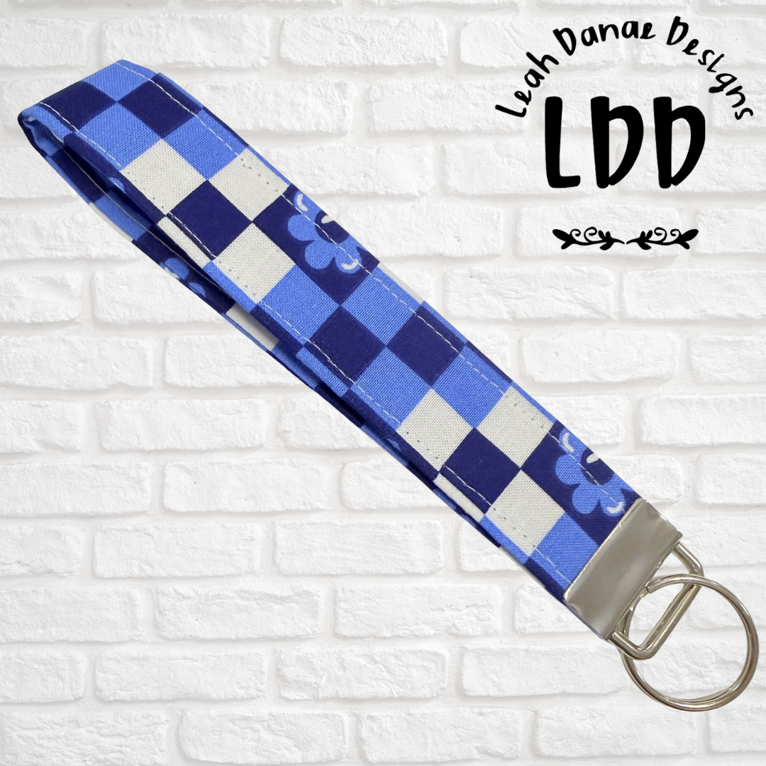 MEREDITH - Wristlet Keychain
