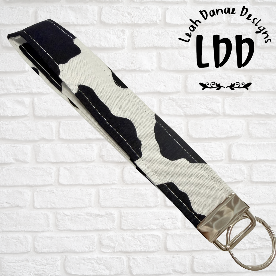 MOO - Wristlet Keychain
