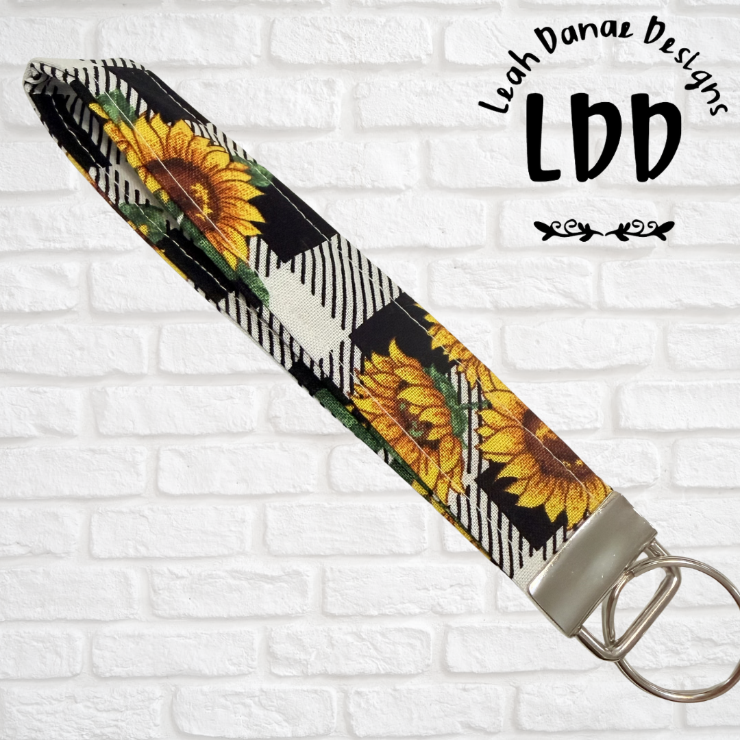 SUNNY - Wristlet Keychain