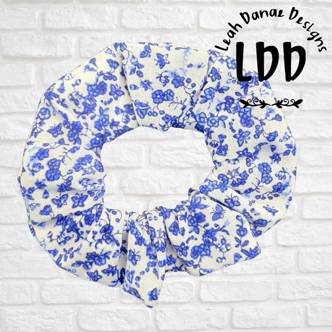VIOLET - Cotton Scrunchie