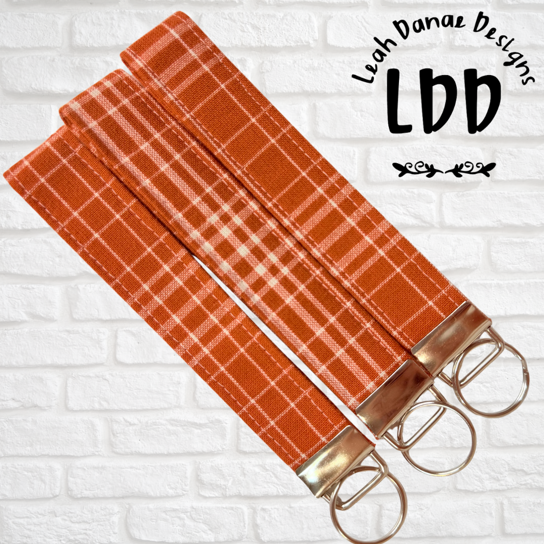 TERRACOTTA PLAID - Wristlet Keychain
