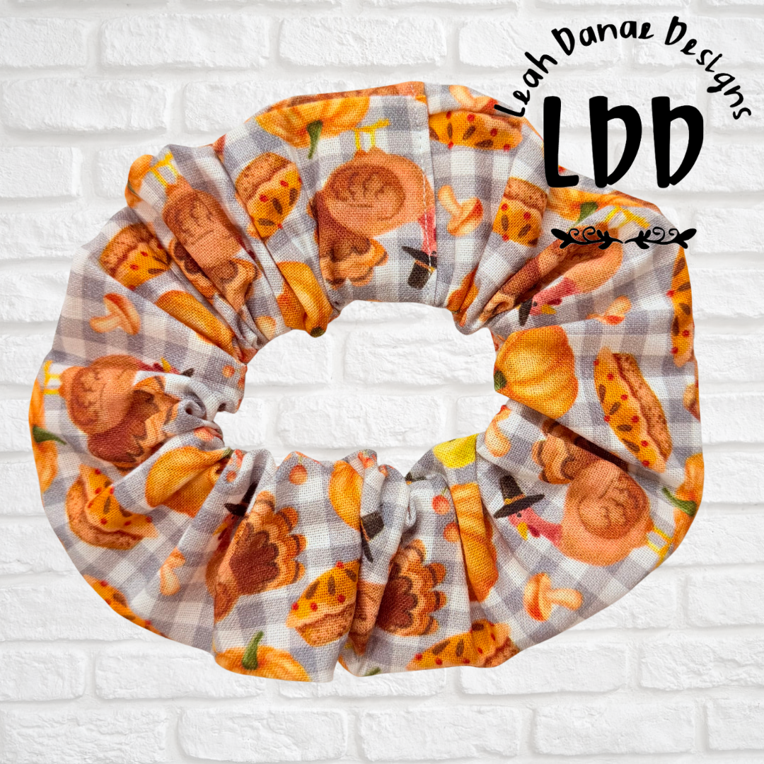 THANKFUL - Cotton Scrunchie